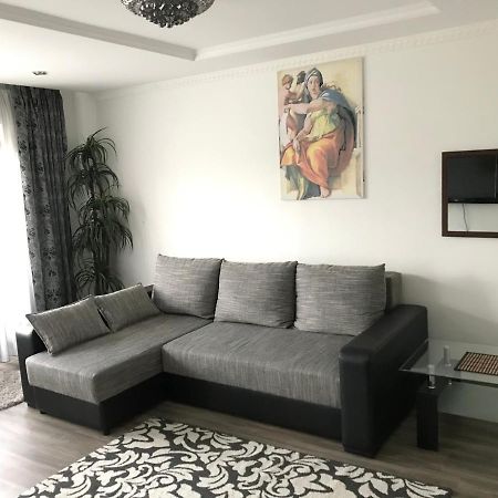 Fine Apartment 옐가바 외부 사진